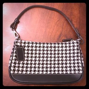 Vintage Coach Black & White Houndstooth Mini Purse